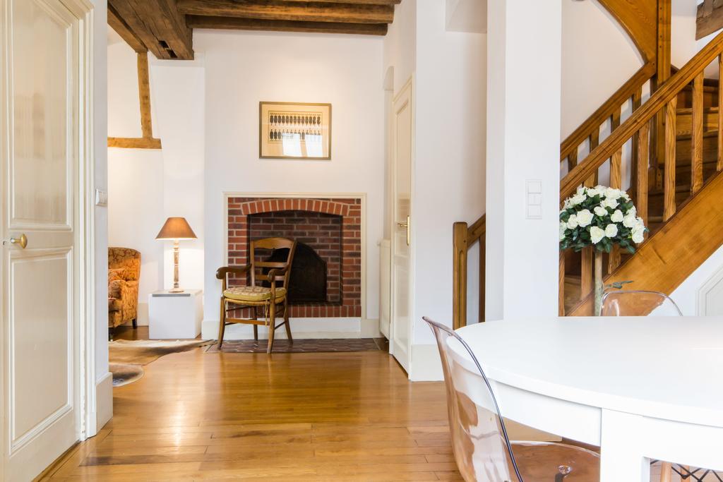 Les Bons Enfants Apartment Dijon Exterior photo